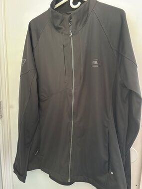 Elevate Sport Men's Black Softshell Jacket Safety 1st Lift One